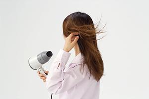 乱視のカラコンで紫外線カットの効果があるもの