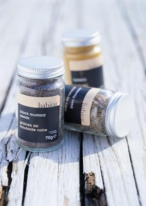 短刀なども売っているお店の紹介